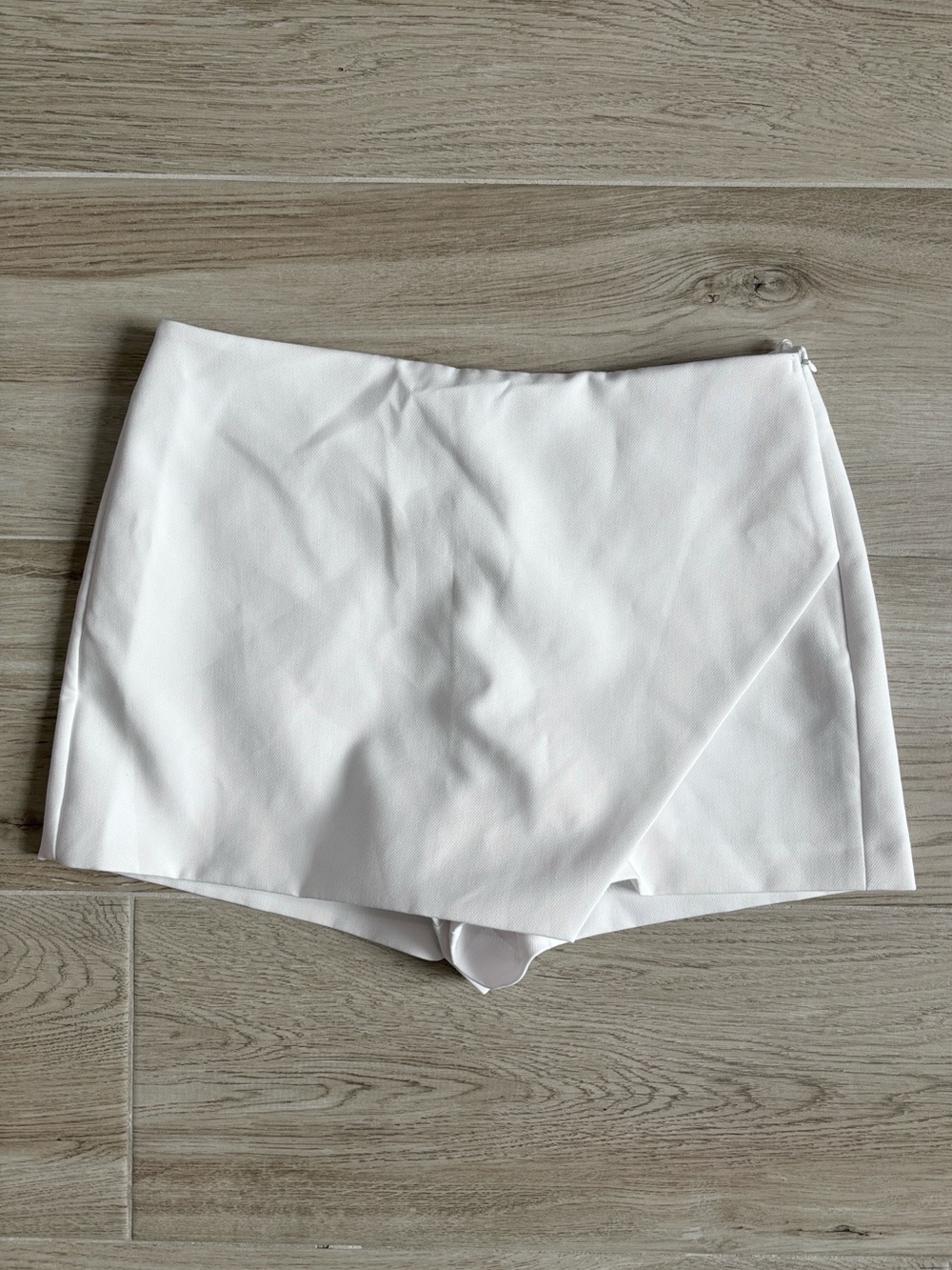 NWT Zara Skort White Asymmetrical Wrap Mini Skort Women’s Size XL